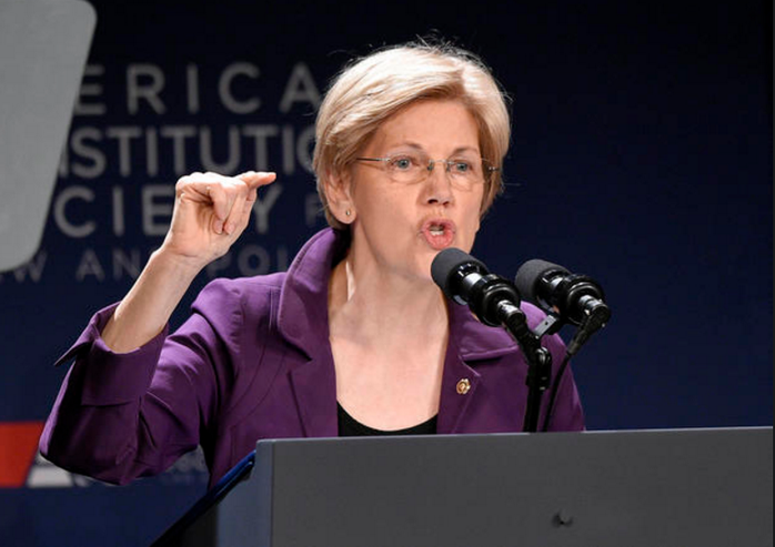 
Vẻ ngoài xinh đẹp của thượng nghị sĩ bang Massachusetts Elizabeth Warren thời trẻ (ảnh trên). Bà hiện là thượng nghị sĩ nhiều ảnh hưởng của đảng Dân chủ. Ảnh: CBS NEWS
