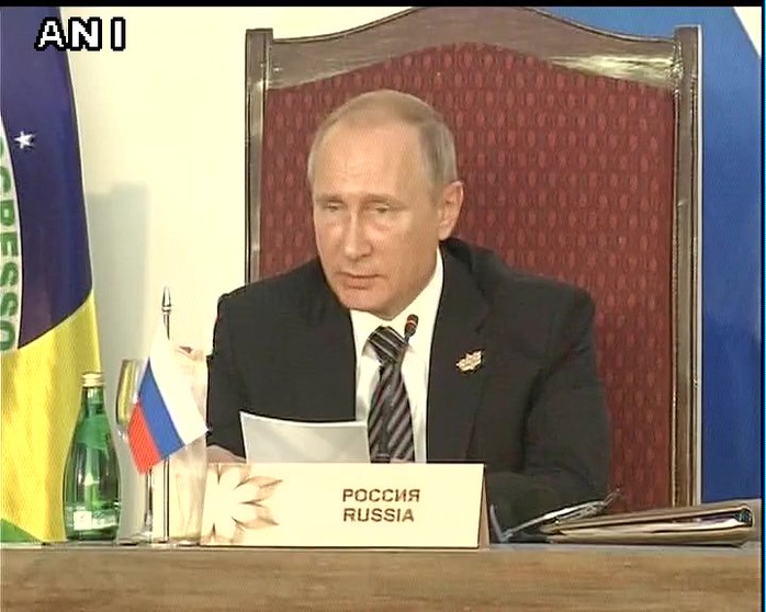 Ông Putin tham dự Hội nghị thượng đỉnh BRICS ở Ấn Độ hôm 16-10. Ảnh: ANI NEWS