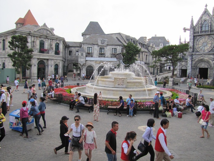 Du khách an tâm về an ninh trật tự khi tham quan điểm du lịch ở Đà Nẵng