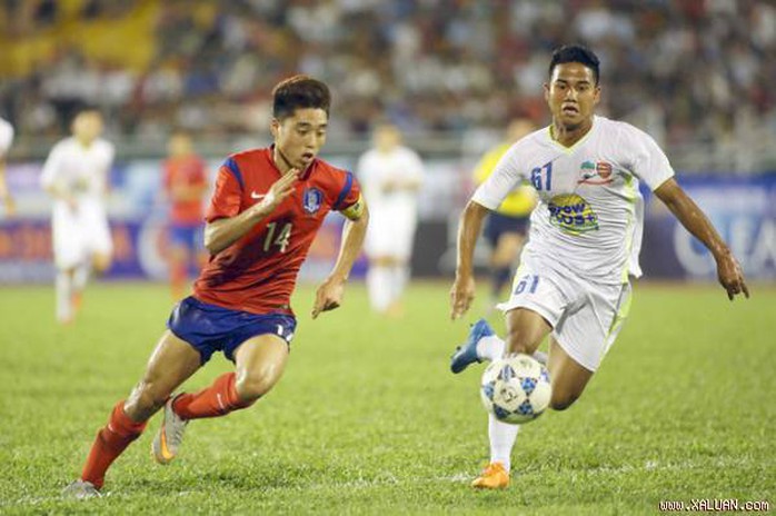 Lê Đức Lương gây ấn tượng mạnh khi gặp U19 Hàn Quốc