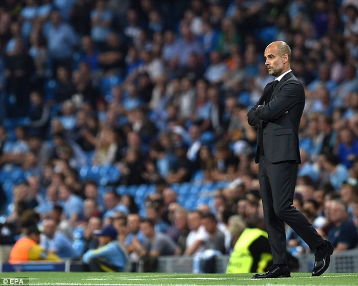 
Pep Guardiola không lo vì các cầu thủ mà lo vì CĐV thiếu nhiệt tình với đội nhà
