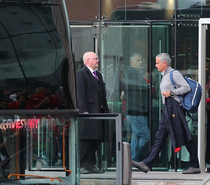 Mourinho cảm thấy không thoải mái với cuộc sống hiện tại dù ở trong khách sạn hạng sang