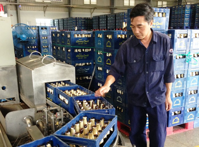 Anh Nguyễn Văn Tùng, công nhân Nhà máy Bia Dung Quất, một trong những người bị chiếm đoạt cổ phiếu