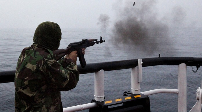 
Lực lượng biên phòng Nga vừa đụng độ với tàu cá Triều Tiên. Ảnh: Sputnik
