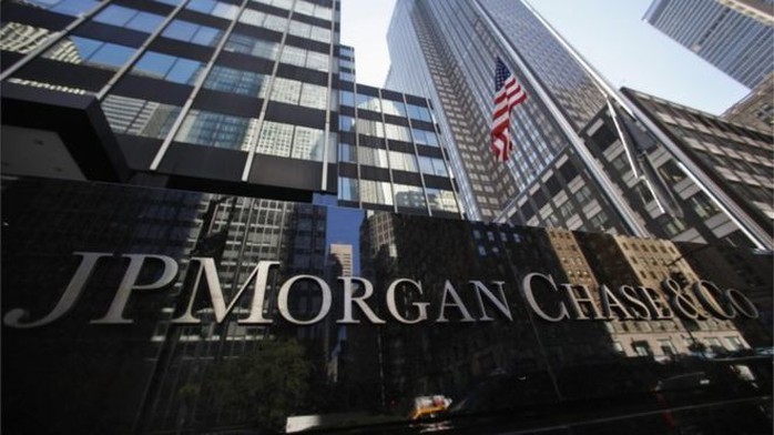 Ngân hàng JP Morgan phải nộp phạt 264 triệu USD vì cáo buộc tham nhũng. Ảnh: REUTERS
