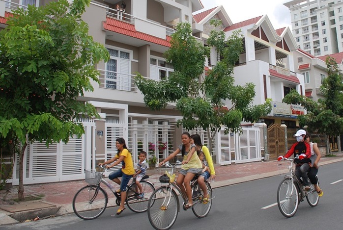 Hầu hết các ý kiến được hỏi đều đồng tình với kế hoạch đánh thuế bất động sản thứ hai mà Bộ Tài chính vừa đưa ra.