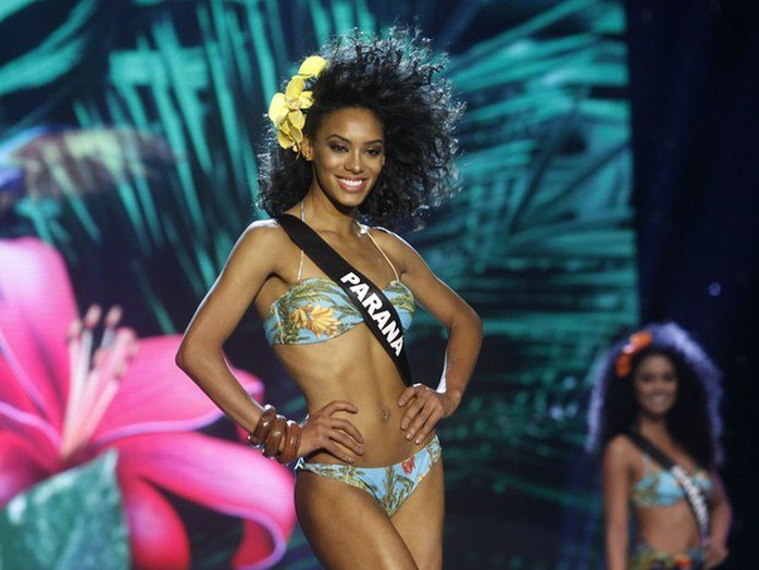 
Raissa Santana, 21 tuổi
