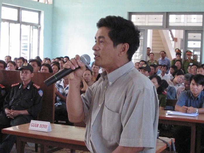 
Ông Cao Văn Hùng tại một phiên tòa xét xử vụ án Huỳnh Văn Nén
