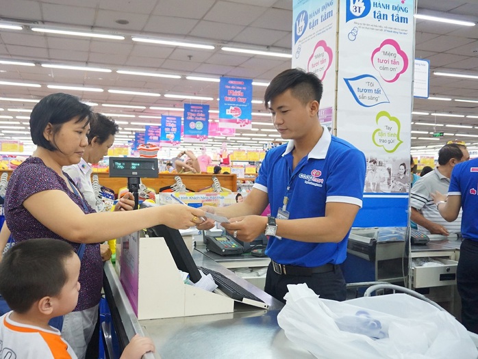 
Co.opmart được người tiêu dùng cả nước yêu mến vì hàng hóa chất lượng, giá cả phải chăng, phục vụ ân cần

