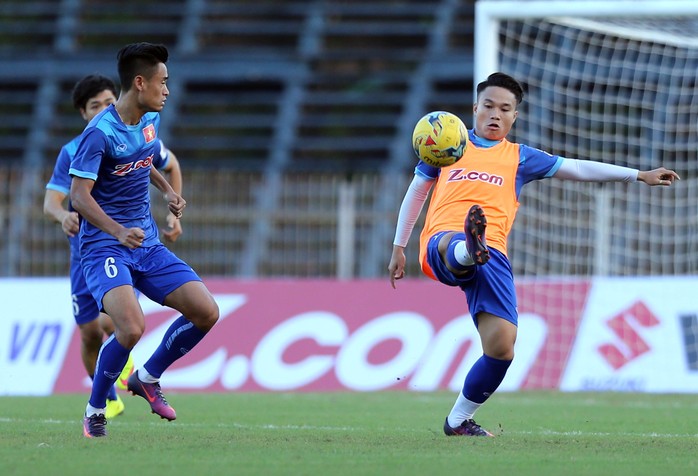 Phi Sơn khó cạnh tranh được chỗ đứng ở tuyển Việt Nam ở chiến dịch dự AFF Suzuki Cup lần này