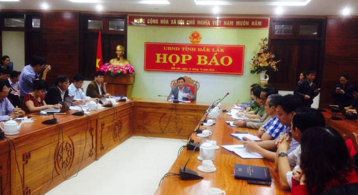 
Ông Nguyễn Tuấn Hà, Phó chủ tịch UBND tỉnh Đắk Lắk, chủ trì cuộc họp báo
