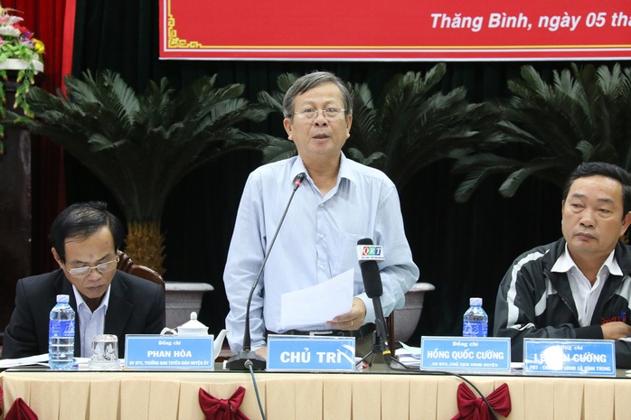 
Ông Hùng Quốc Cường, Chủ tịch UBND huyện Thăng Bình chủ trì buổi họp báo
