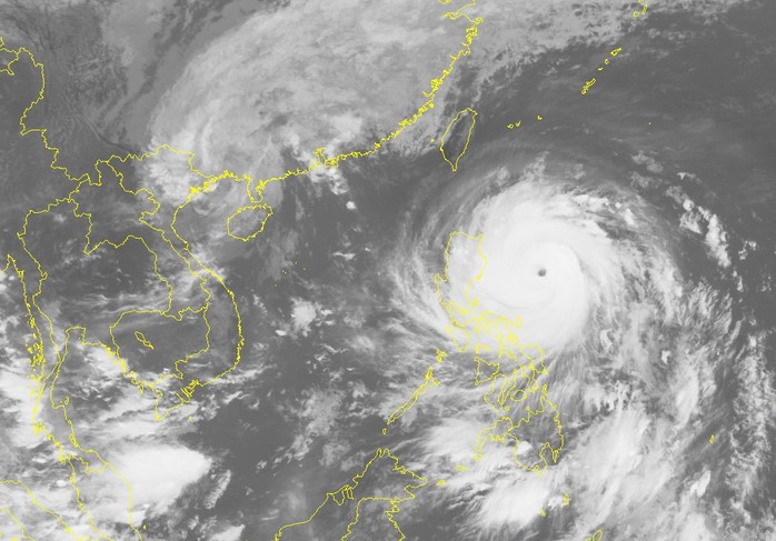 
Ảnh mây vệ tinh siêu bão Haima với mắt bão rất rõ-Nguồn: Trung tâm Dự báo khí tượng Thuỷ văn trung ương
