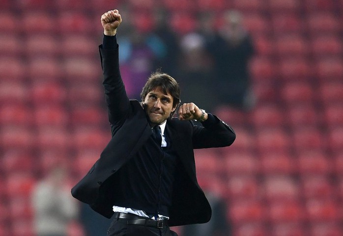 Chelsea của Conte đương nhiên được đánh cao cho danh hiệu vô địch