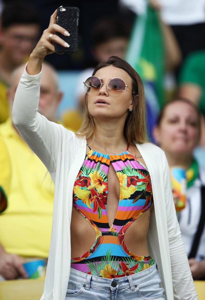 Một CĐV ghi lại khoảnh khắc Brazil thua Đức ở loạt sút luân lưu 11m