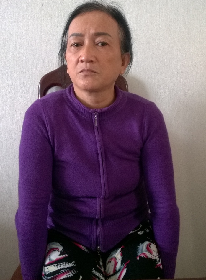 
Bà Minh ra đầu thú sau 15 năm trốn truy nã
