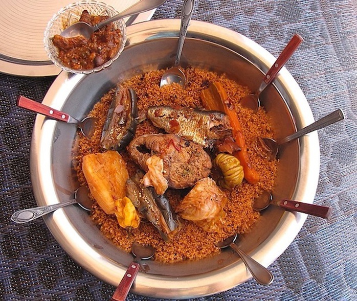Món thiebou dieune truyền thống. Ảnh: africafreak.com