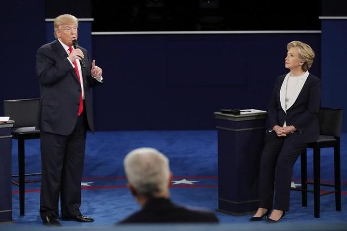
Ông Trump tỏ ra chủ động dù chịu nhiều bất lợi trước cuộc tranh luận. Ảnh: Reuters
