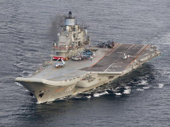 
Hạm đội của Nga do tàu sân bay Admiral Kuznetsov dẫn đầu đấu tiến về phía Syria. Ảnh: REUTERS
