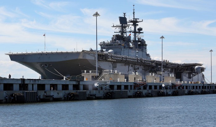 
Ông Trump hứa hẹn mở rộng đội tàu của Hải quân Mỹ từ 290 chiếc hiện nay lên 350 chiếc. Ảnh: THE VIRGINIAN-PILOT
