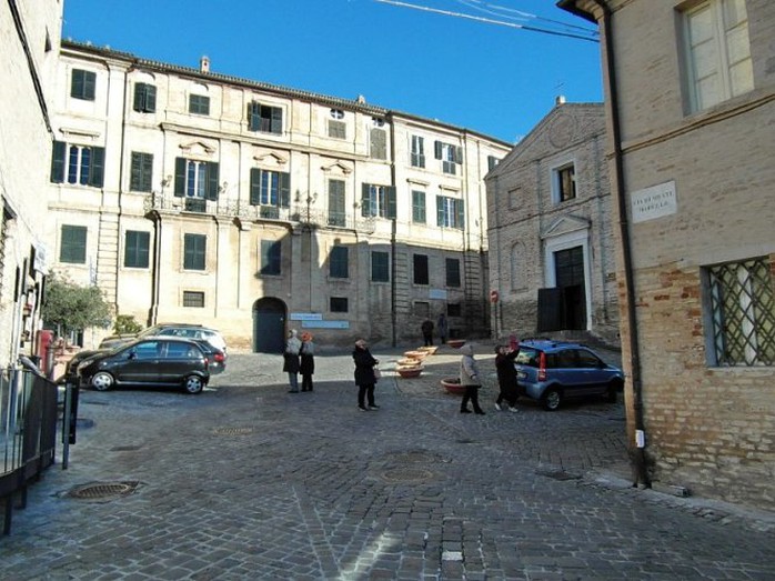 
Nơi ở của thi hảo Giacomo Leopardi tại Recanati - Ảnh: uteap
