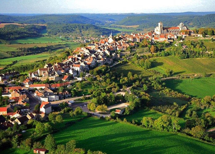 
Vézelay, một trong những làng đẹp nhất nước Pháp - Ảnh: flickr
