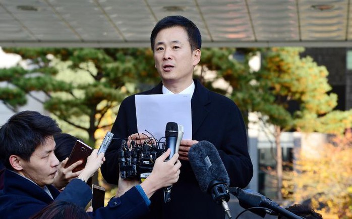 
Luật sư Yoo Yeong-ha, người được mệnh danh là Giáp chống đạncủa bà Park. Ảnh: Reuters
