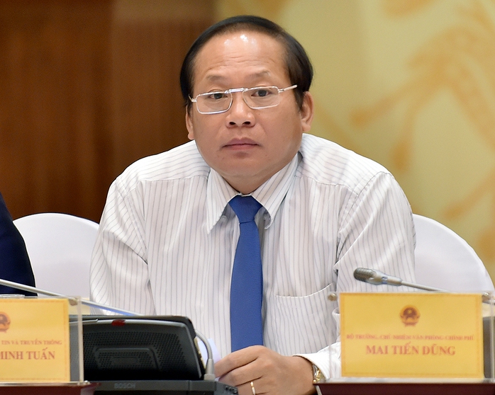 
Bộ trưởng Bộ TT-TT Trương Minh Tuấn trả lời về việc tước thẻ nhà báo của ông Nguyễn Như Phong - Ảnh: Thế Dũng
