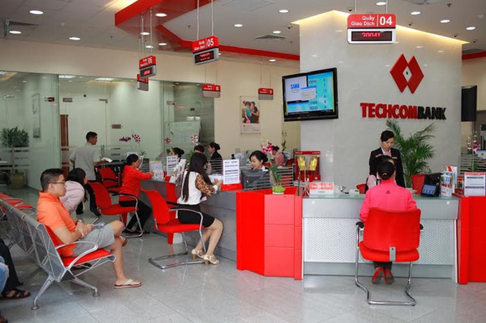 Techcombank là ngân hàng đầu tiên công bố thưởng Tết đậm trong năm nay