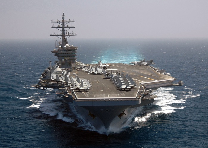 Tàu sân bay USS Dwight D. Eisenhower. Ảnh: WIKIMEDIA