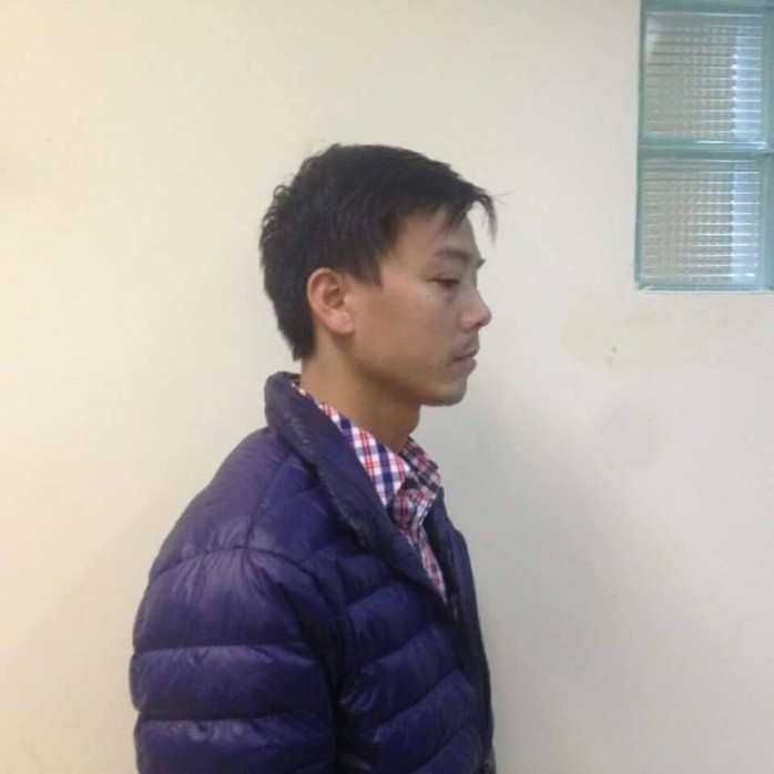 
Cao Mạnh Hùng tại cơ quan điều tra - Ảnh: CTV
