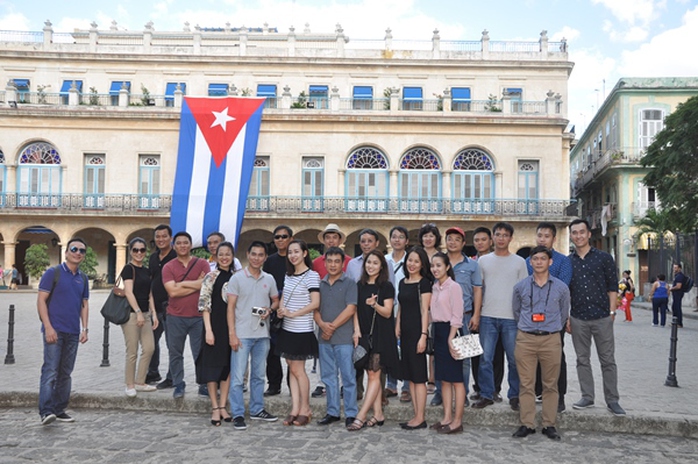 Tranh thủ tham quan Havana