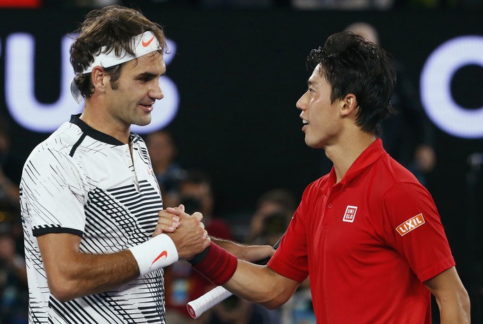 
Nishikori rất cố gắng nhưng Federer chơi quá tuyệt vời
