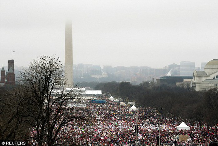 
Tính riêng thủ đô Washington, hơn 1 triệu người biểu tình phản đối ông Trump
