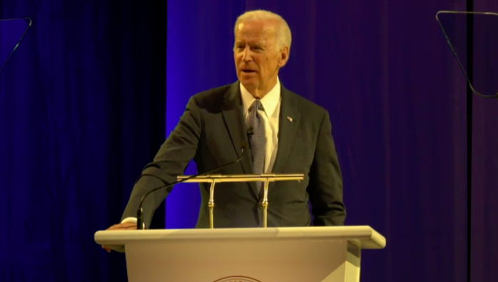 Ông Biden thừa nhận ông hối tiếc vì đã không tranh cử tổng thống. Ảnh: Huffington Post