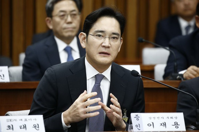 
“Thái tử Samsung” điều trần trước Quốc hội Hàn Quốc vào tháng 12-2016. Ảnh: EPA
