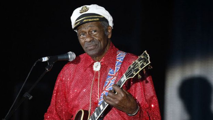 Huyền thoại nhạc rock and roll Chuck Berry đã qua đời