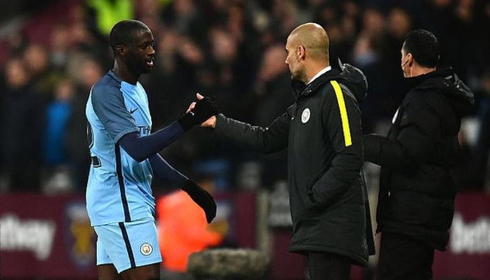 HLV Guardiola chưa bảo đảm tương lai của Toure ở Man City