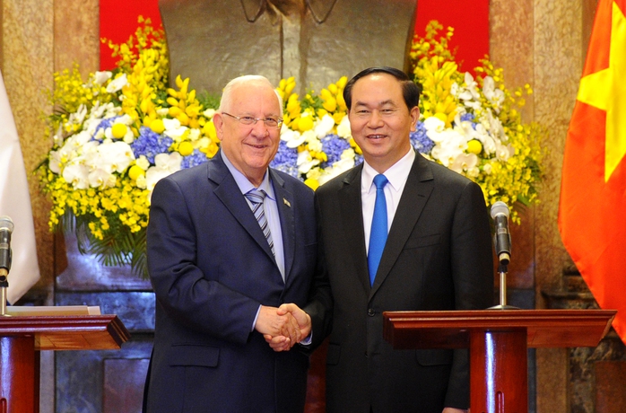 Chủ tịch nước Trần Đại Quang và Tổng thống Israel Reuven Ruvi Rivlin họp báo chung tại Hà Nội ngày 20-3
