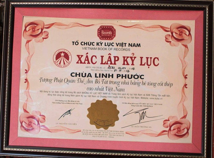 
Chùa có nhiều xác lập kỹ lục nhất Việt Nam.
