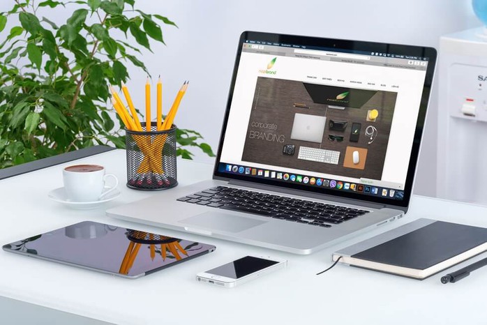 
Ngày nay việc doanh nghiệp thiết lập một website là rất dễ dàng. Ảnh: MSN
