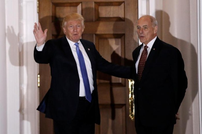 
Tổng thống Donald Trump và Bộ trưởng An ninh Nội địa John Kelly. Ảnh: REUTERS
