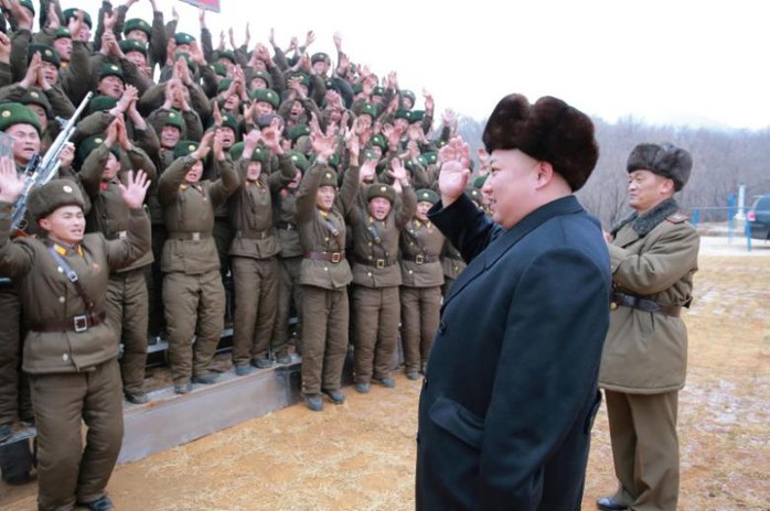 
Các quan chức cấp cao của Triều Tiên bất mãn ra mặt với Chủ tịch Kim Jong Un. Ảnh: REUTERS
