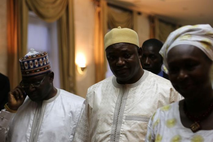 
Tổng thống đắc cử Adama Barrow tại Dakar, Senegal hôm 20-1. Ảnh: Reuters

 
