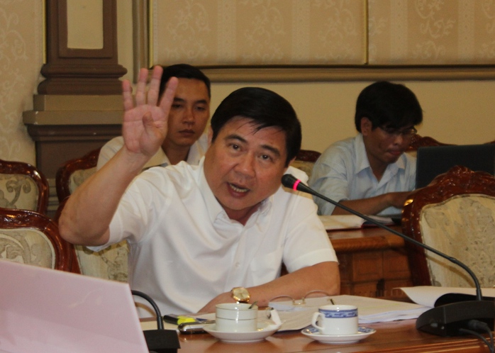 
Chủ tịch UBND TP HCM Nguyễn Thành Phong tại buổi làm việc
