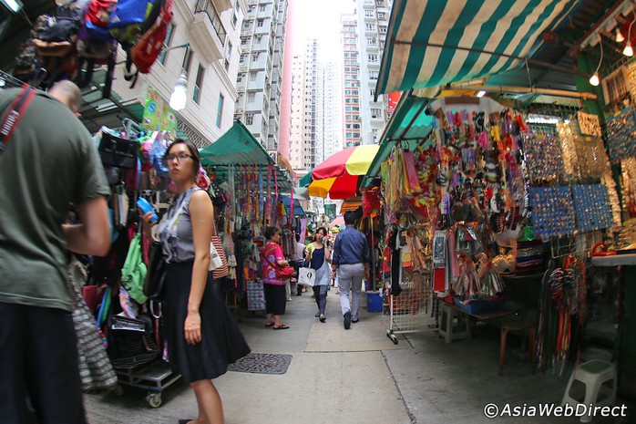 Phố Phố Tai Yuen ở Wan Chai. Ảnh: AsiaWebDirect