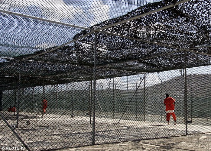 
Hiện có 59 tù nhân còn bị giam tại nhà tù quân sự gây tranh cãi ở vịnh Guantanamo. Ảnh: REUTERS
