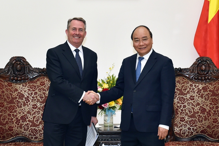 
Thủ tướng Nguyễn Xuân Phúc tiếp ông Liam Fox, Bộ trưởng Bộ Thương mại quốc tế Vương quốc Anh và Bắc Ireland Ảnh: Quang Hiếu
