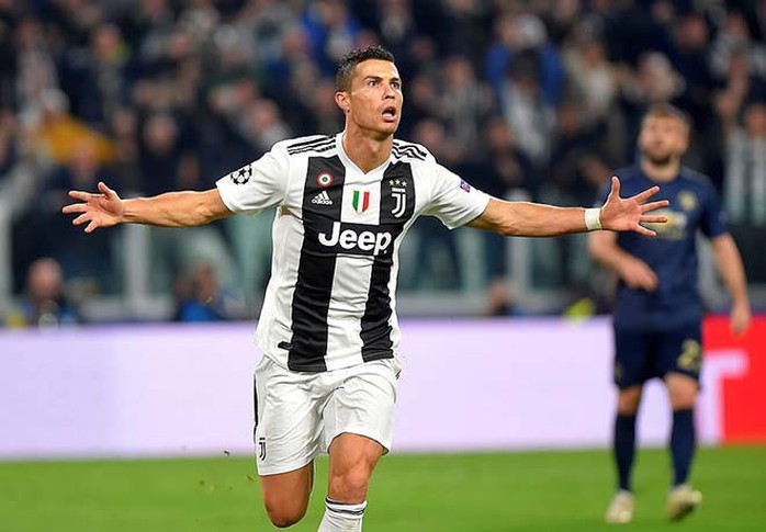 Juventus gởi tâm thư chia tay Ronaldo, CĐV nghẹn ngào xúc động - Ảnh 3.