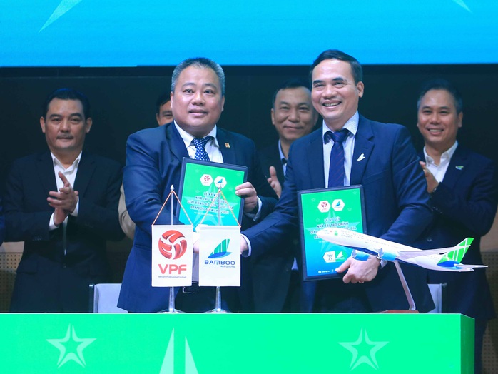 VPF công bố nhà tài trợ Cúp Quốc gia 2021 với sự tham dự của 27 đội bóng - Ảnh 2.